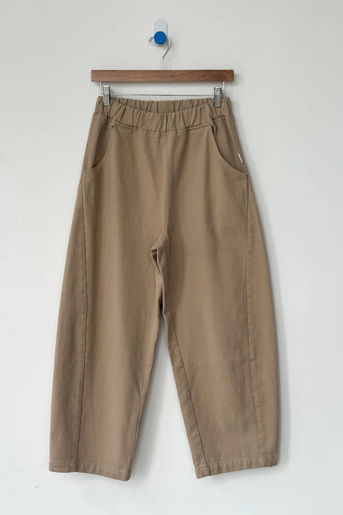 Arc Pants in Taupe