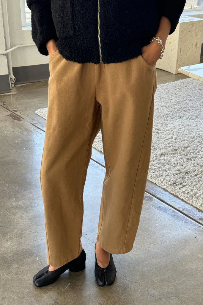 Arc Pants in Black Tobacco