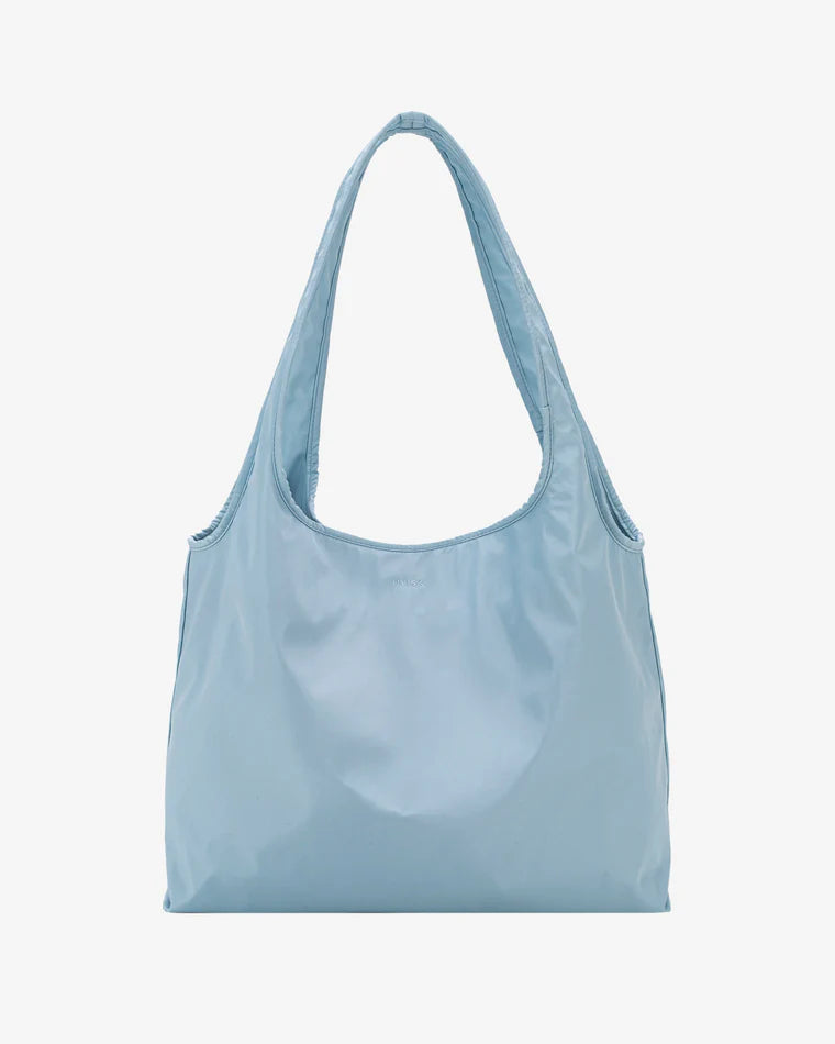 Carry Matte Twill Tote Bag In Blue Sky