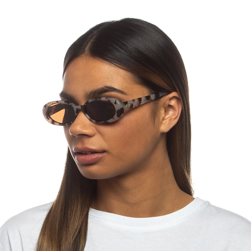 OUTTA LOVE SUNGLASSES IN COOKIE TORT