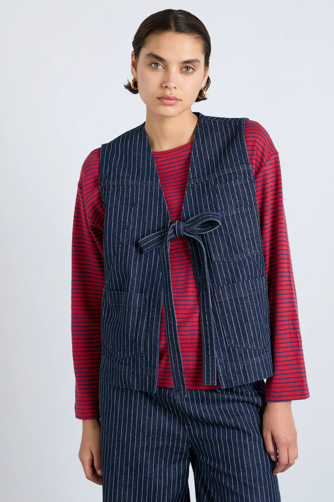 DILLY GILET IN Navy STRIPE