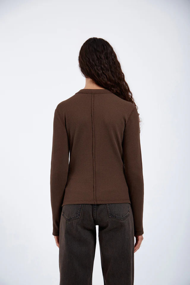 Stella Waffle Top in Chocolate Brown
