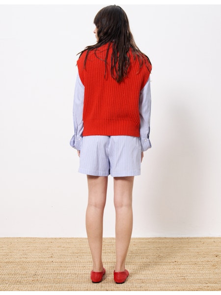 Carmele Sweater Vest in Red