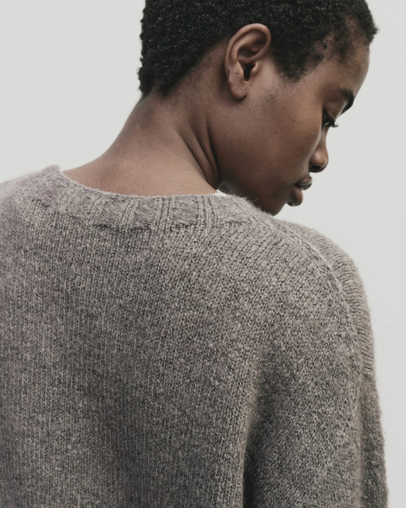 ALPACA BLEND WHOLEGARMENT KNIT SWEATER IN GREY