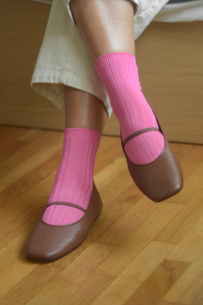 Ribbed Socks in Bright Pink