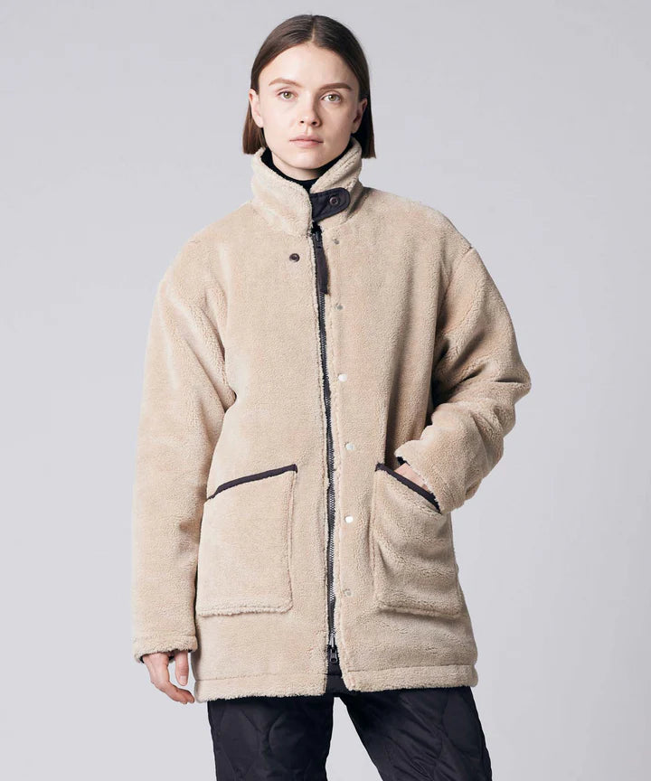Reversible Down + Boa N-1 Type Jacket in Black x Cream