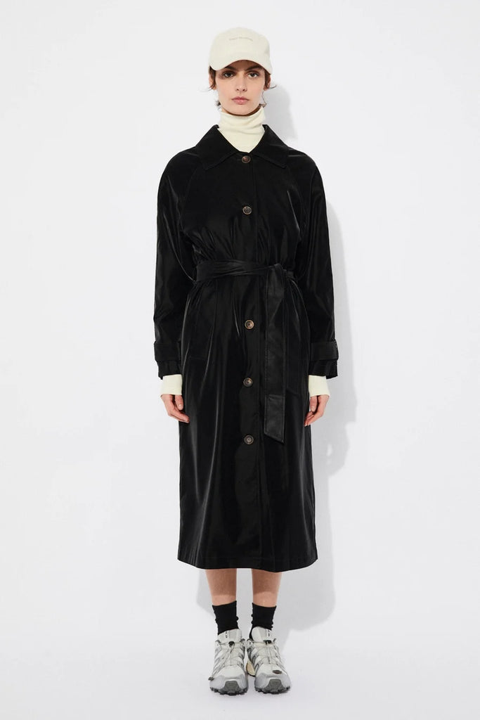 Linya Trench Jacket in Black