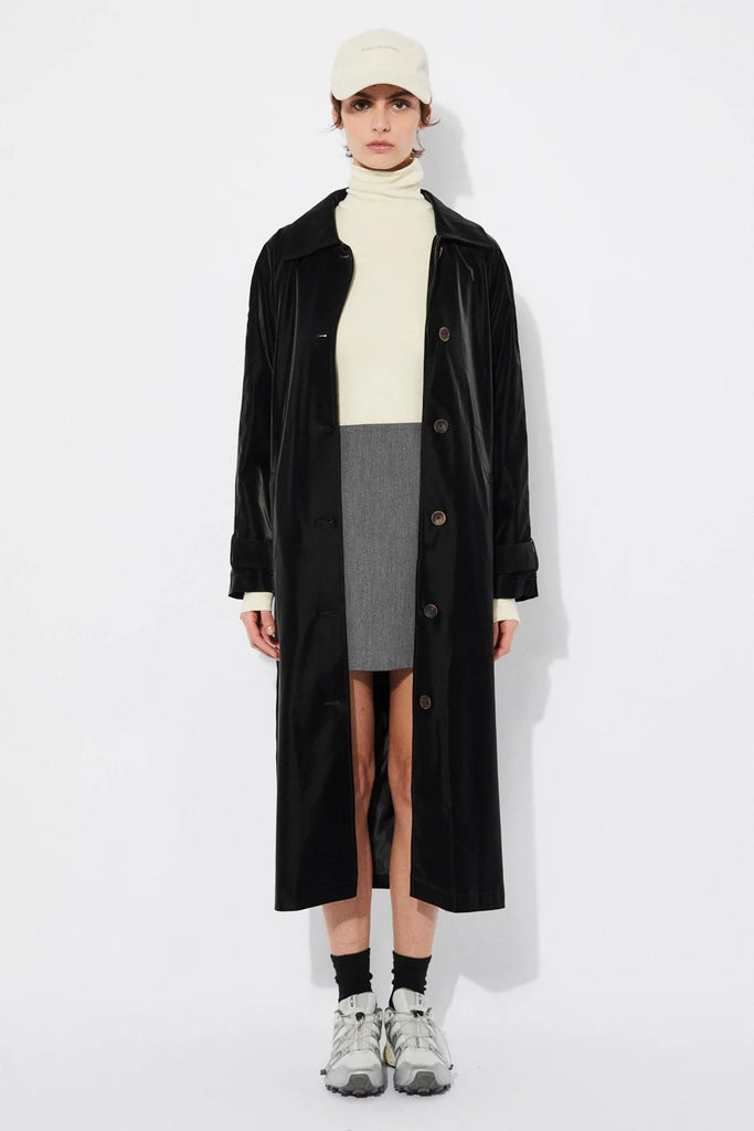 Linya Trench Jacket in Black