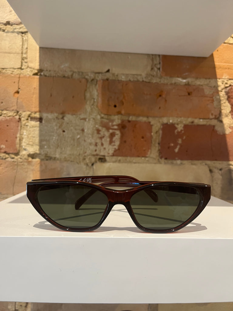Sabrina Cat Eye Sunglasses in Red