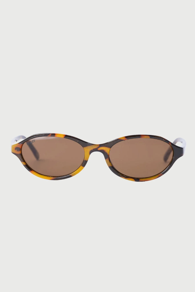 Dee Groovy Sunglasses in Turtle