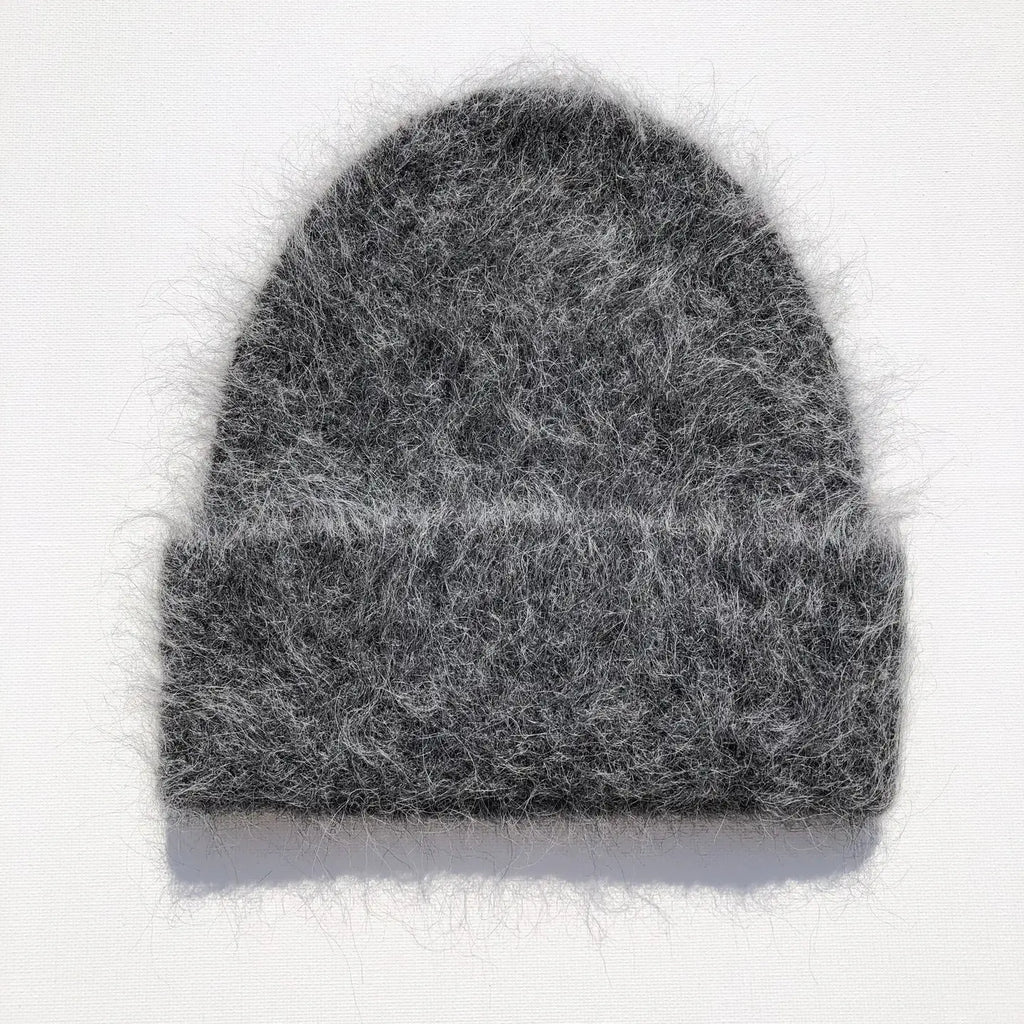 Alpaca Fluffy Beanie in Rock