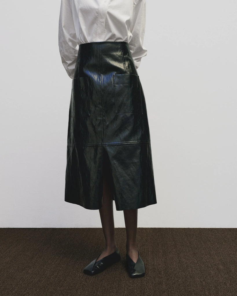 FAUX LEATHER SKIRT IN BLACK