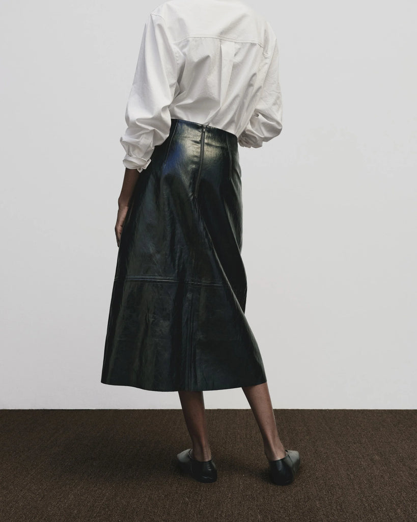 FAUX LEATHER SKIRT IN BLACK