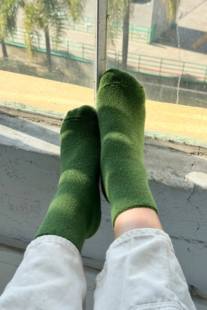 Cloud Socks in Kale Green