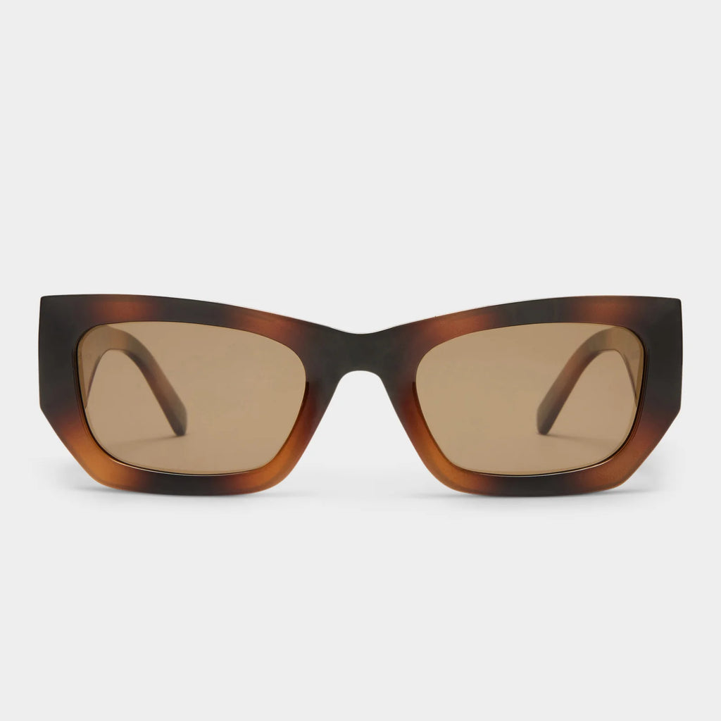 BEACHCOMBER SUNGLASSES IN TORTOISE