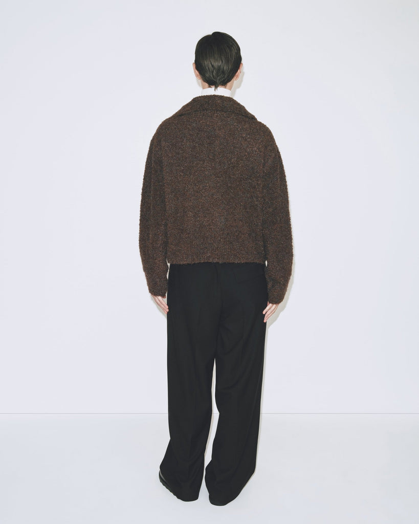 SPREAD COLLAR BOUCLE CARDIGAN IN BROWN