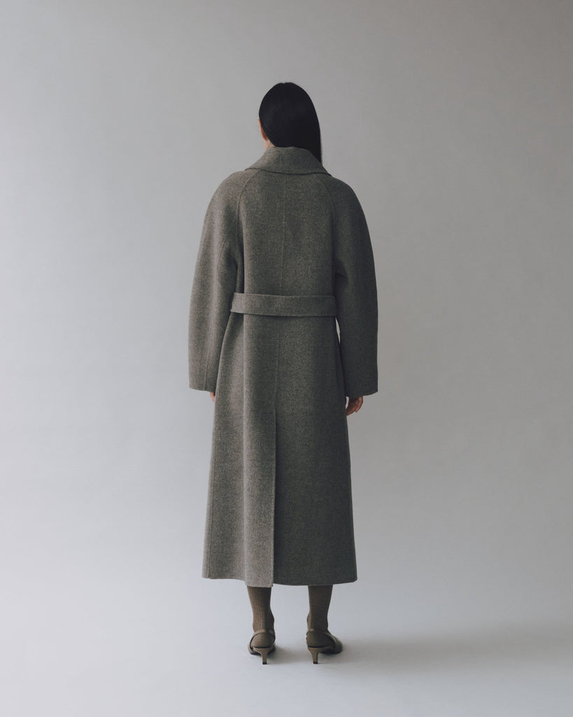 HANDMADE LONG WOOL COAT IN KHAKI GRAY