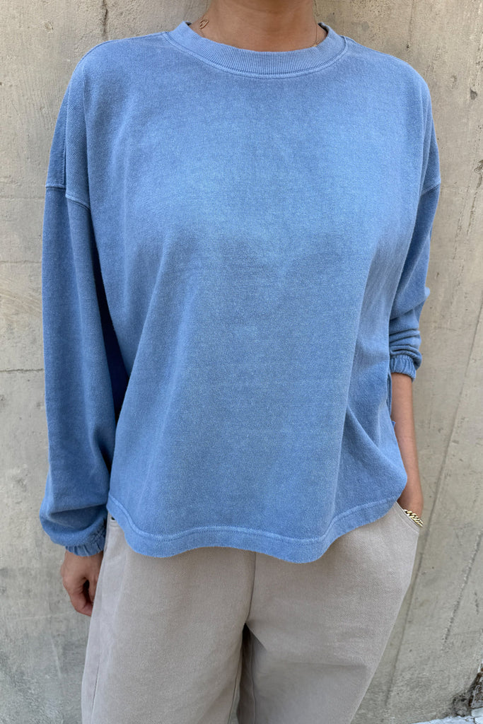Naturelle Tee in Cornflower bLUE