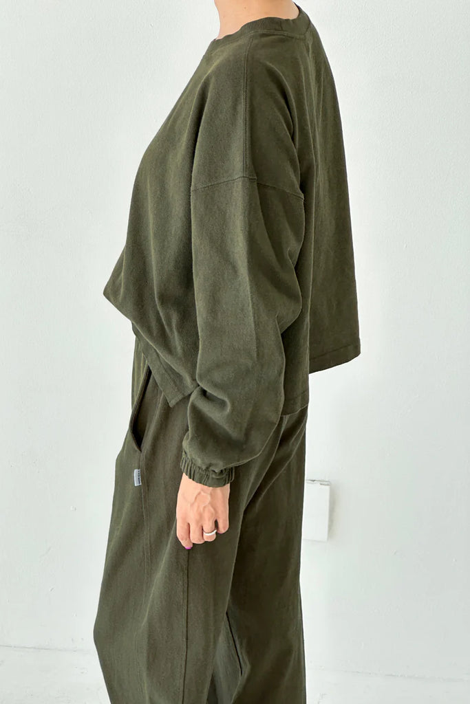 Naturelle Tee in Olive