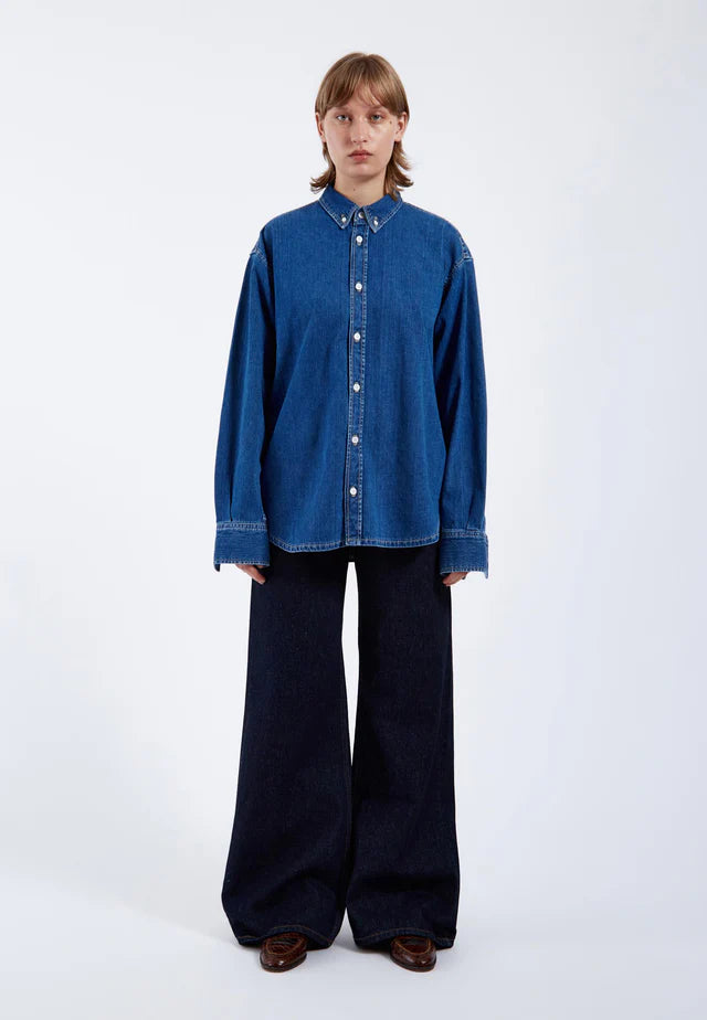 Ray Denim Shirt in Mid Retro