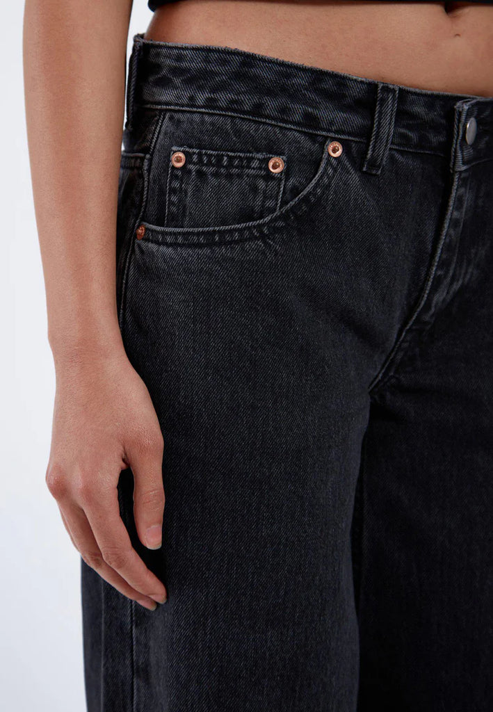 Rhue Jeans in Retro Black
