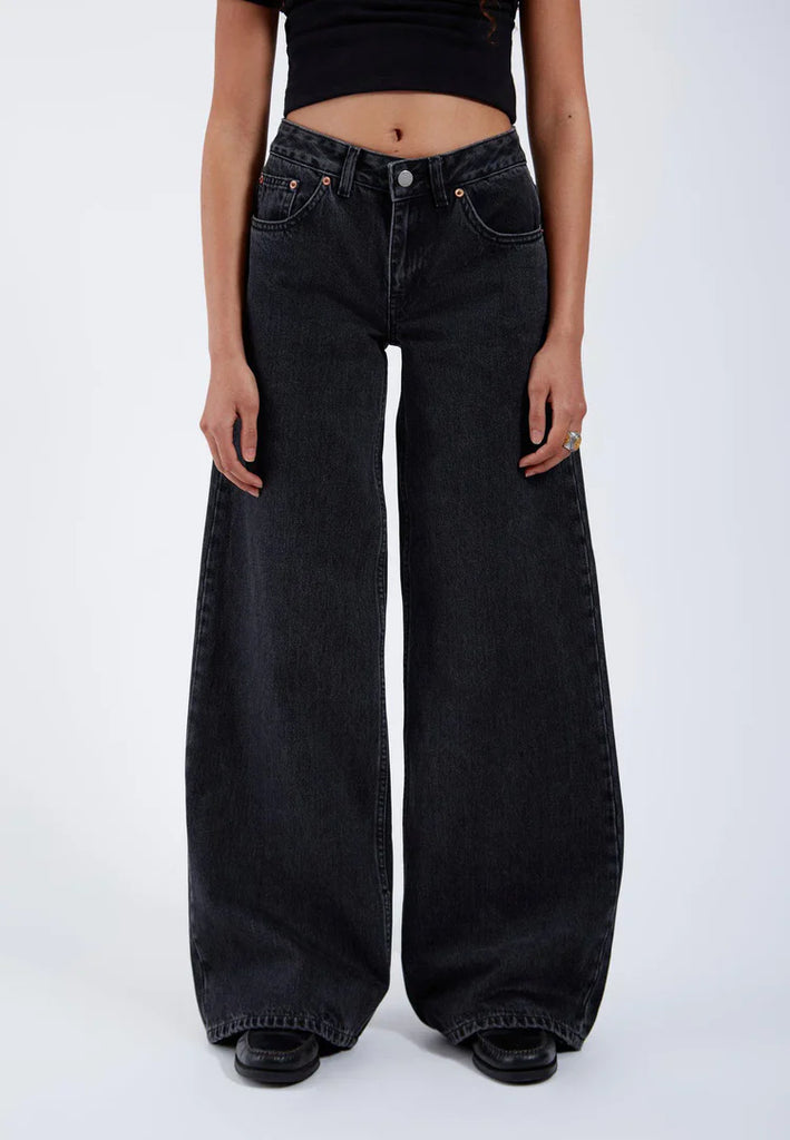 Rhue Jeans in Retro Black