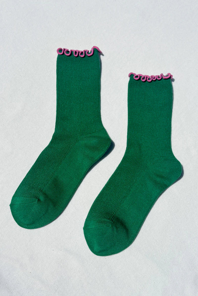 RUFFLED MODAL SOCKS - SPINACH / PINK EDGE