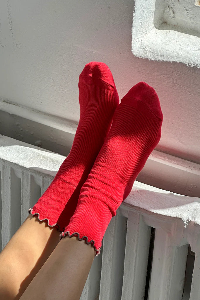RUFFLED MODAL SOCKS - PAPRIKA / BROWN EDGE