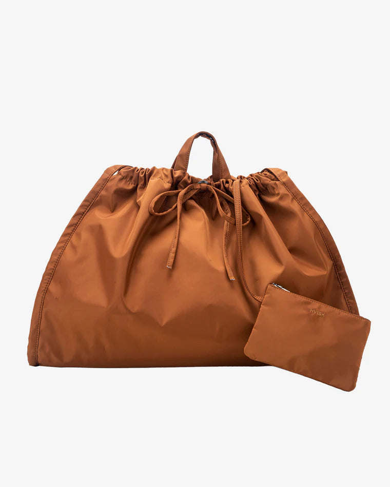 Sage Big Matte Twill Tote Bag in Brown Caramel