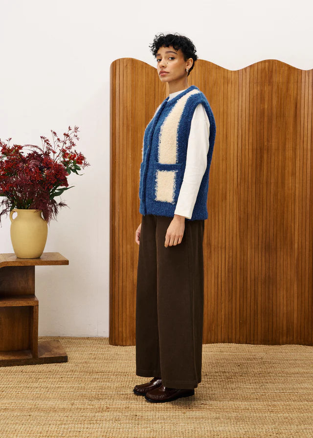 Shiba Cardigan in Bleu Marine