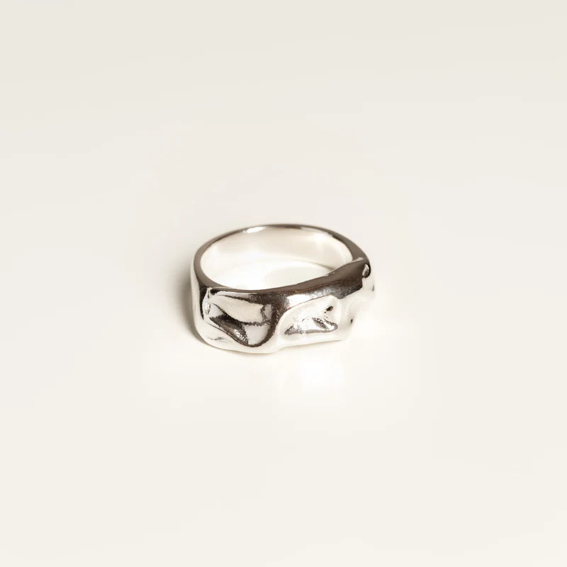 Crisp Ring in Silver