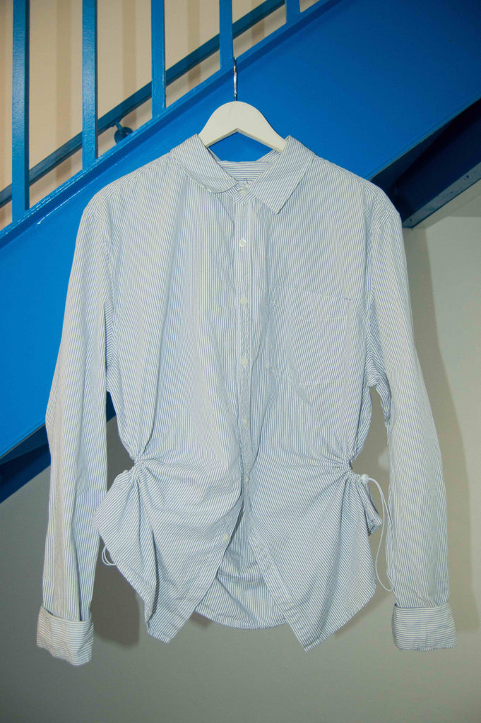 Bungee Shirt in White with Blue Lines L/XL