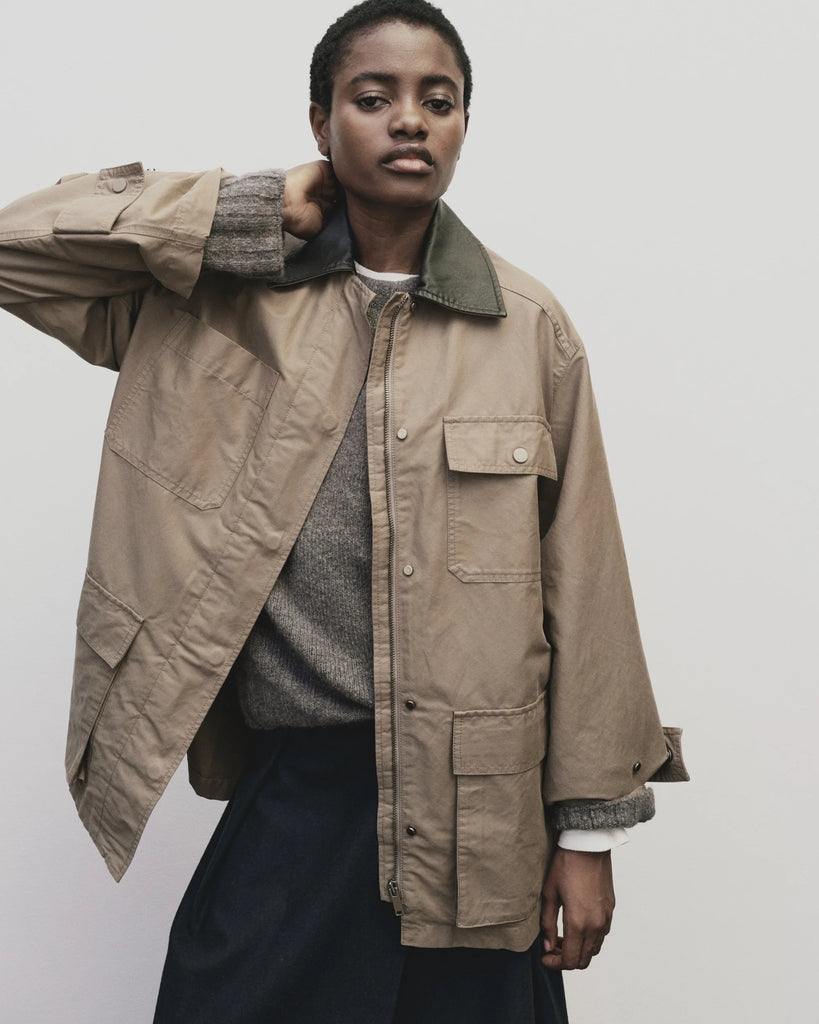 CONTRAST COLLAR WORK JACKET IN DARK BEIGE