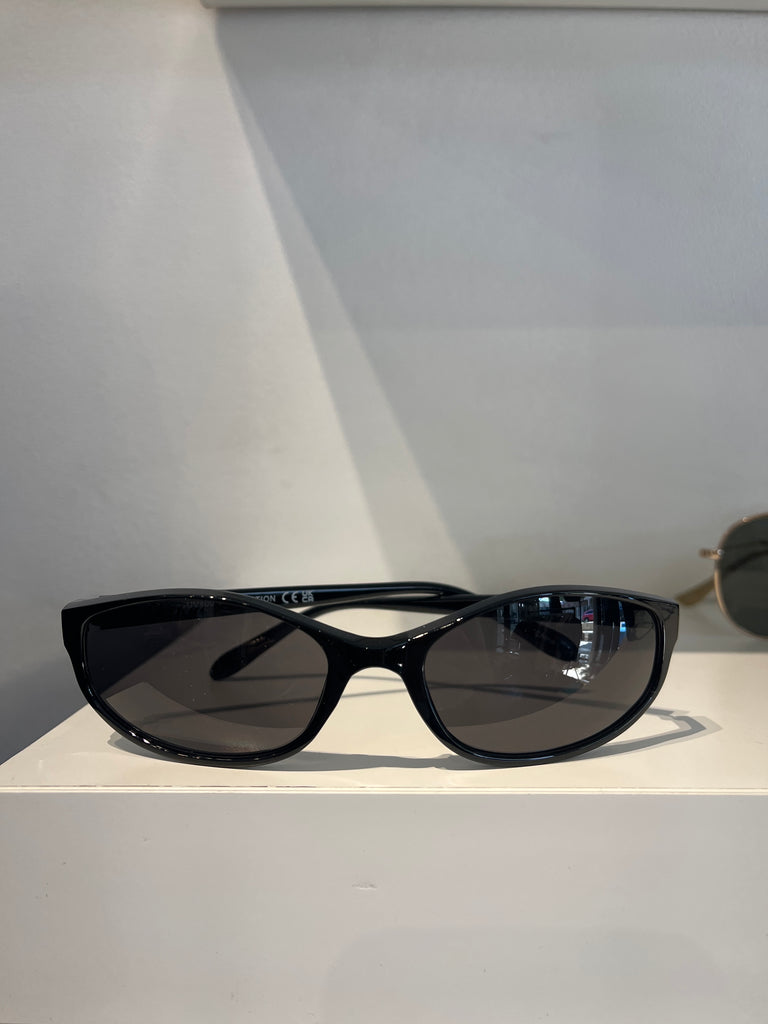 Nova 99 Sunglasses in Black