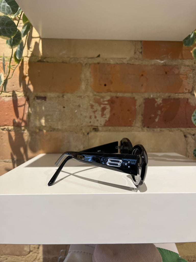Melrose Sunglasses in Black