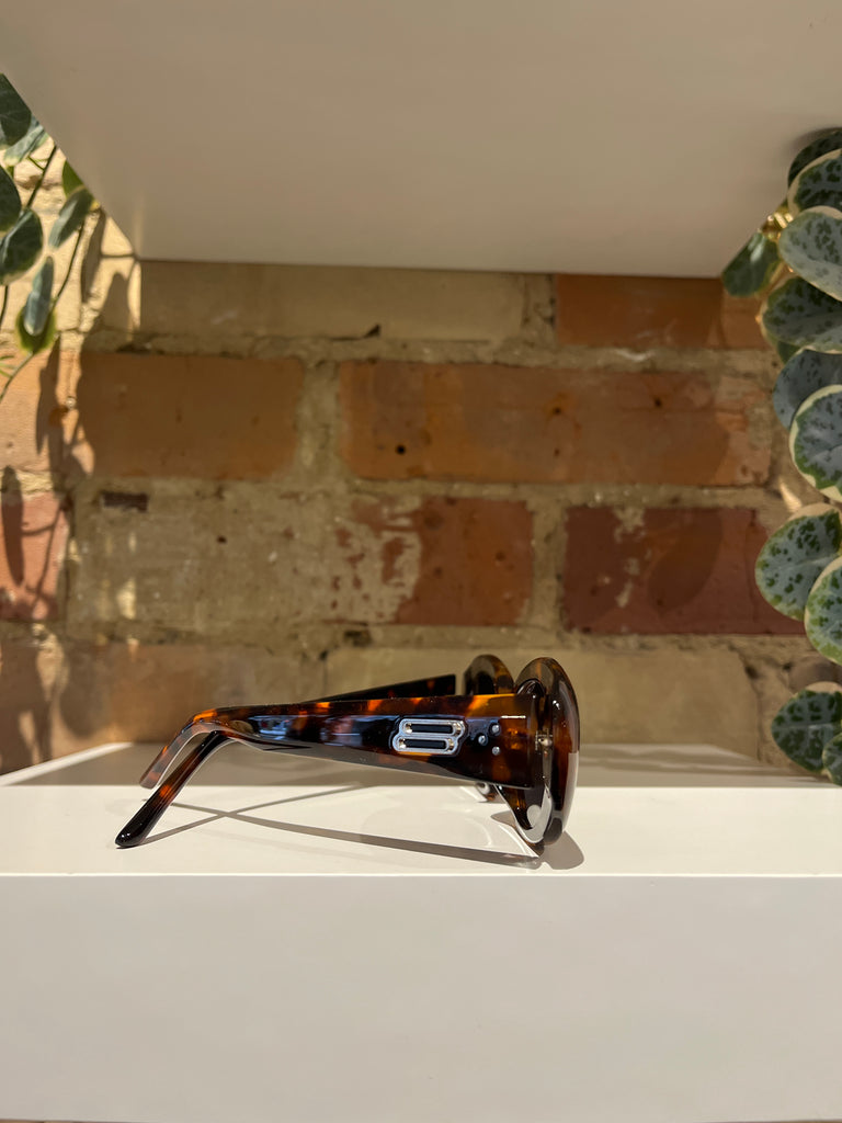 Melrose Sunglasses in Tortoise