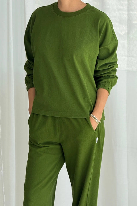 Naturelle Tee in Collard Green